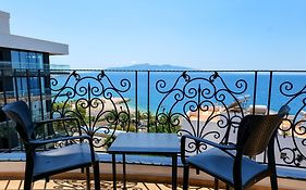 Seawave Hotel